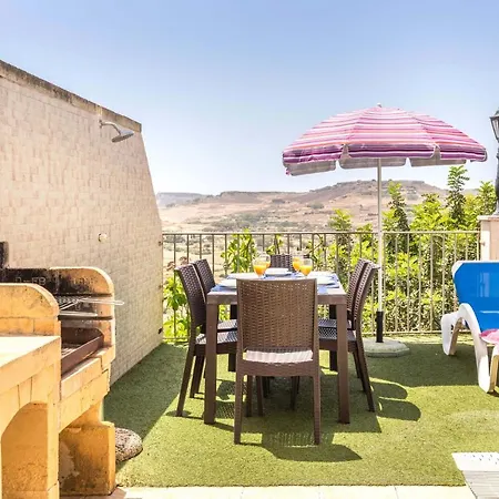 Villa Ta Debora Sleeps 8 With Pool