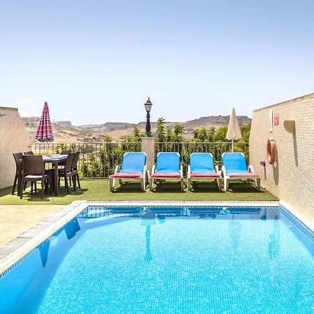 Ta Debora Sleeps 7 With Pool