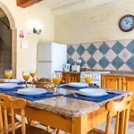 Villa Ta Debora Sleeps 8 With Pool