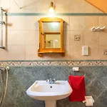 Ta Debora Sleeps 8 With Pool Xagħra
