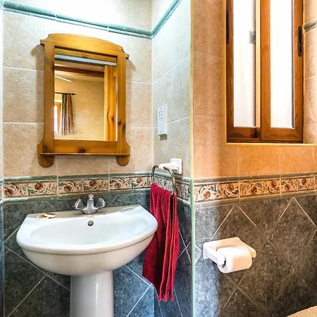 Вилла Ta Debora Sleeps 7 With Pool Шаара