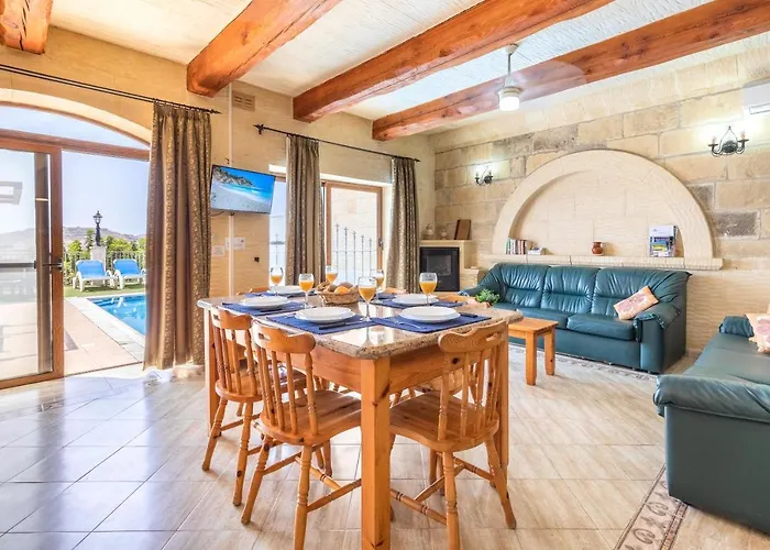 Ta Debora Sleeps 8 With Pool